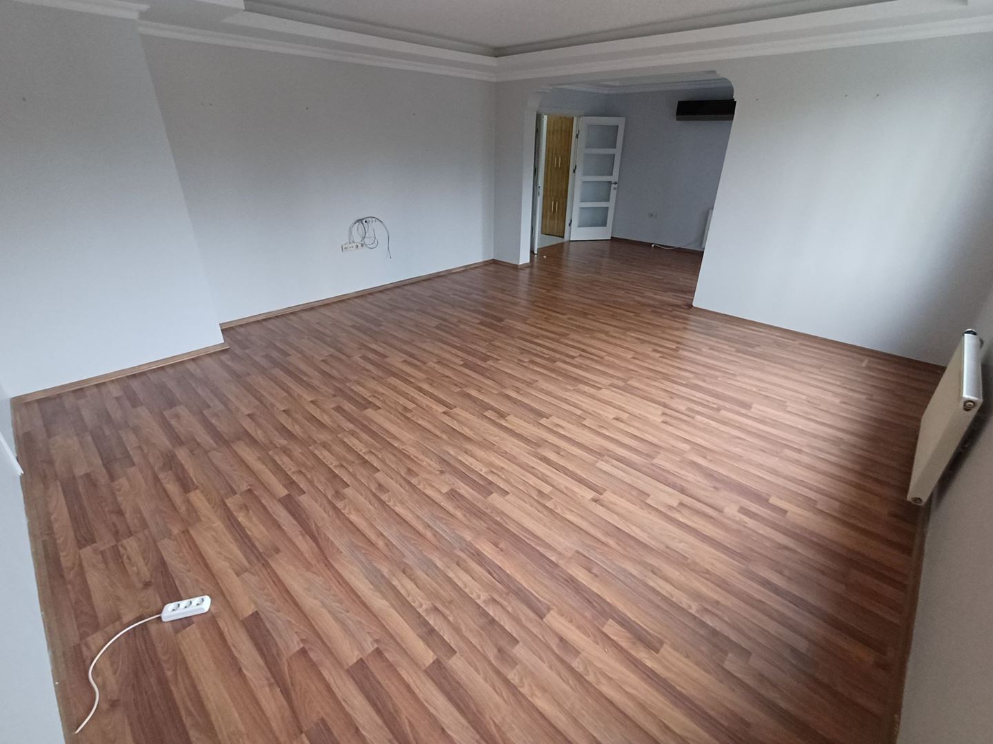 KAYAŞEHİR SATILIK 4+1 17.BÖLGE EBEVEYNLİ 252M2 GENİŞ FERAH DAİRE