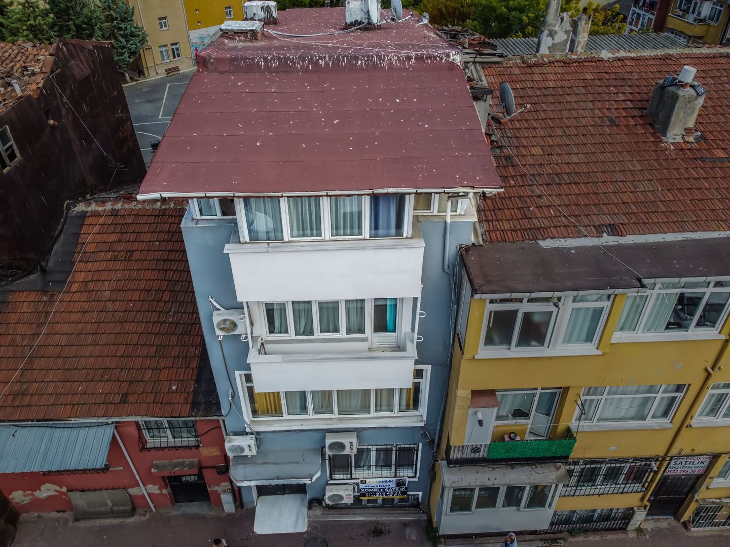 Kumkapı'da Otele Uygun 5 Daire 350m2 Komple Satılık İskanlı Bina