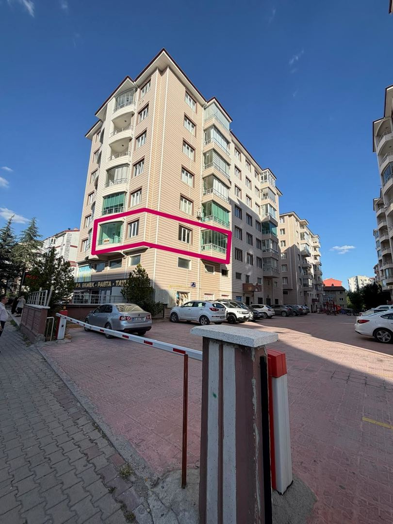 Gazi mahallesinde 3+1 Kiralık Daire