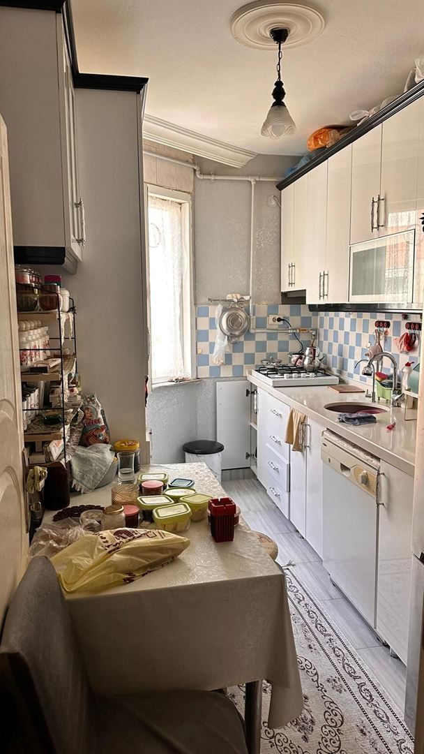 MARMARAY VE YENİ AÇILACAK METRONUN DİBİNDE SATILIK 2+1 DAİRE