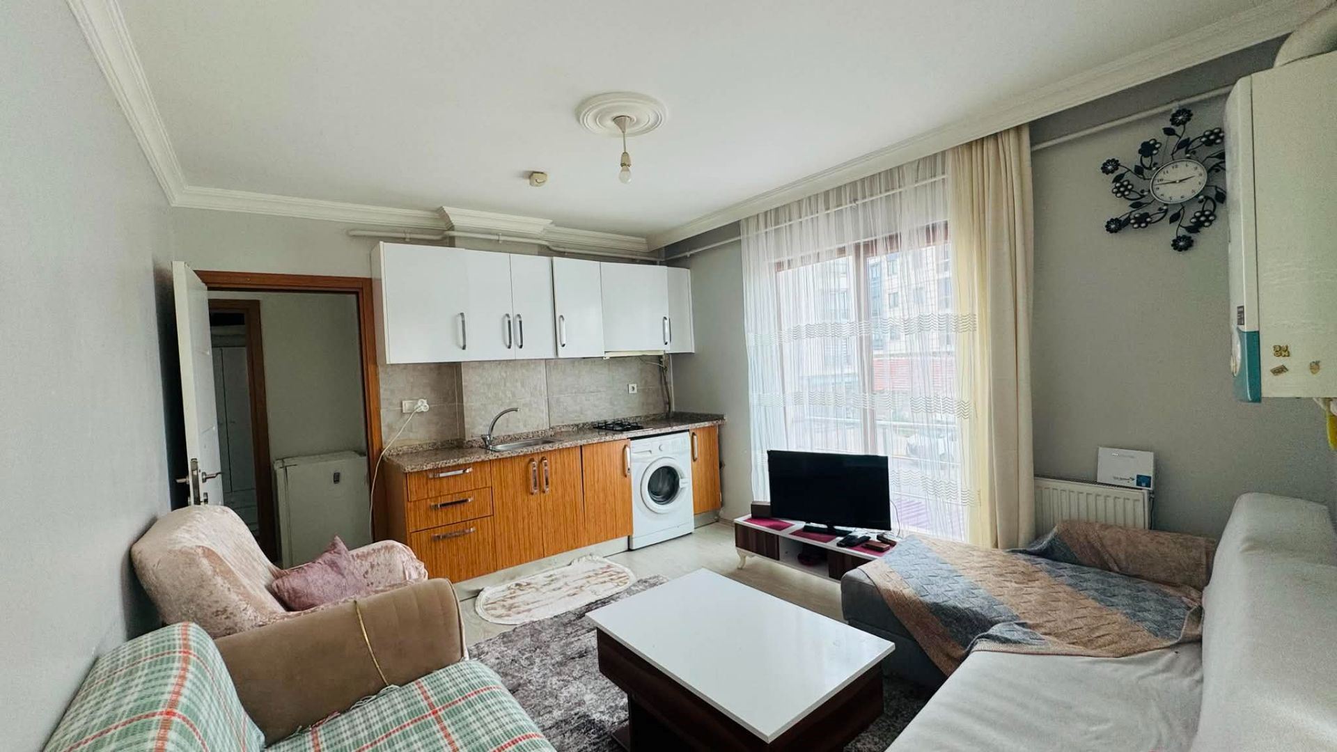 YILDIRIM MAHALLESİ'NDE 1+1 EŞYALI SATILIK DAİRE